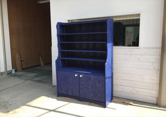 お客様それぞれのご要望とこだわりにお応えするフルオーダーメイド家具各種を確かな技術で仕上げます。